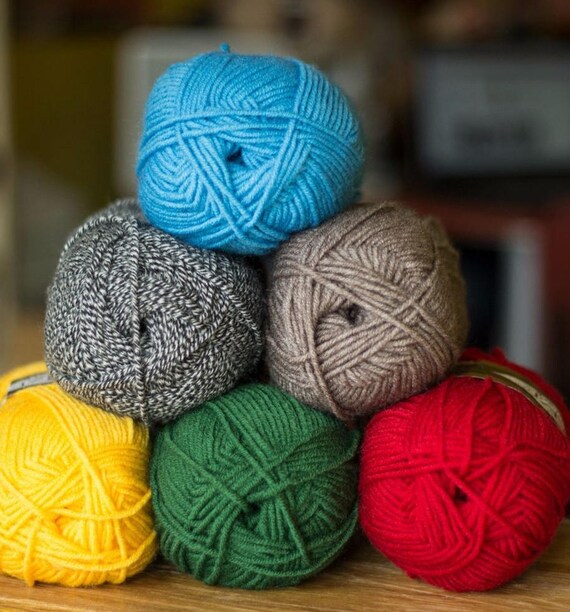 knitting yarn and wool