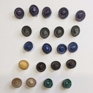 Vintage 3/4&quot; Bakelite Plastic, Metal Shank Buttons Reflective, Assorted Colors, 40&#39;s Style, 21 Buttons, Collectors, Vintage Sewing Fasteners