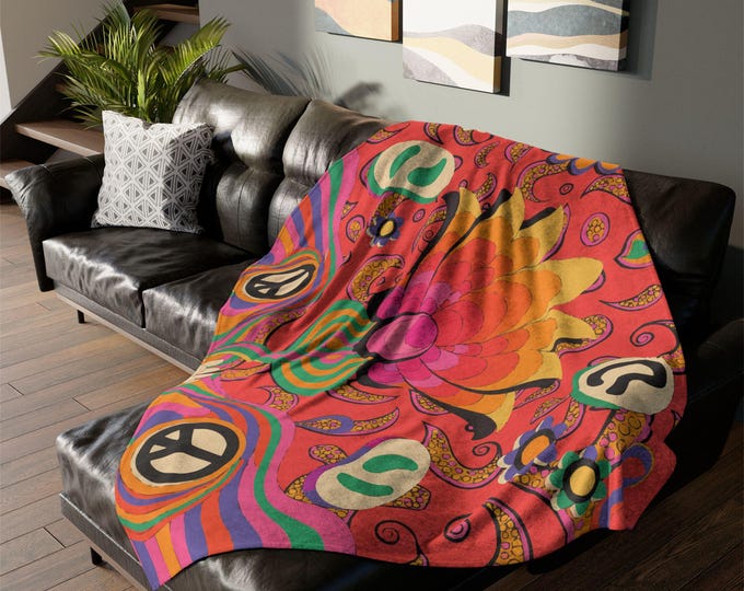 Cozy Throw Blanket - Retro Psychedelic Floral Design, Soft Polyester Plush Bedspread, Warm Comforter, Lightweight Couch Cover, Floral Print