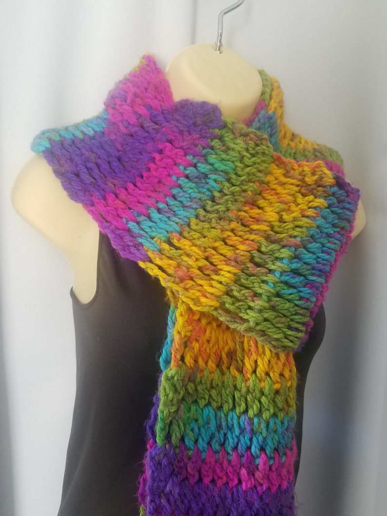LONG SCARF RAINBOW BODY main image 1