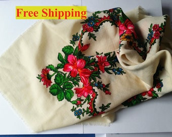 Head scarf Gift for mom Russian shawl Wool scarf Vintage style Babushka scarf Floral russian scarf Free shipping Gift for her Vintage scarf