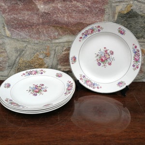 4 Vintage French Sarreguemines &quot;Guy&quot; Dinner Plates Dish France Antique Flowers Green Red Rim Earthenware Digoin Scalloped Edges Bouquet