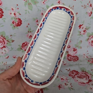 Antique French Ceramic Soap Dish Handmade Hand Painted Trinket Dish Sponge Shabby Chic Plate Ring Holder Airbrush Vintage Sink Accessory