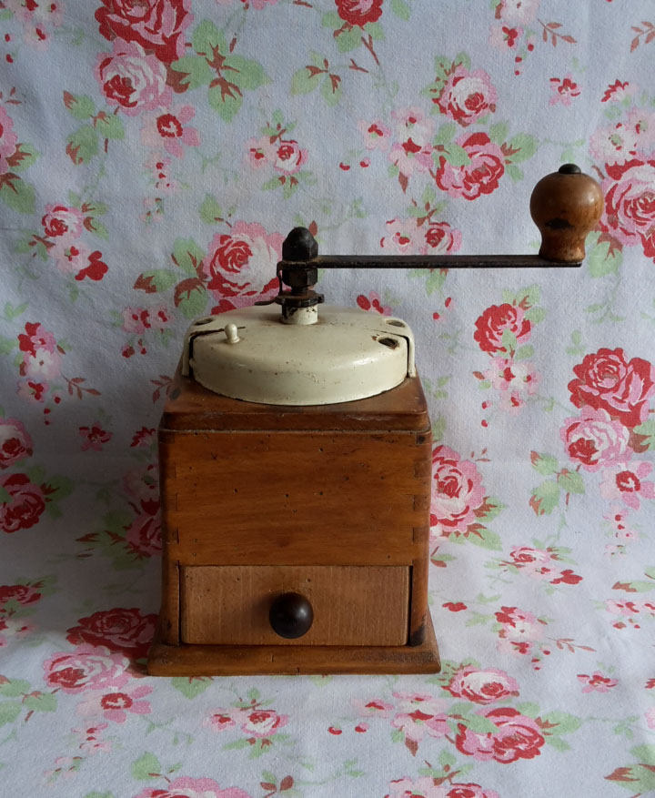 Moulin à Café Français Vintage Made in France Rustique Maison de Campagne Shabby Chic Poivre Épices 