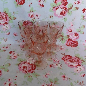 Set of 6 Vintage French Pink Depression Arcoroc Glasses Swirl Rosaline Made In France 1960s Clear Salmon Liqueur Liquor Pedestal High Glass