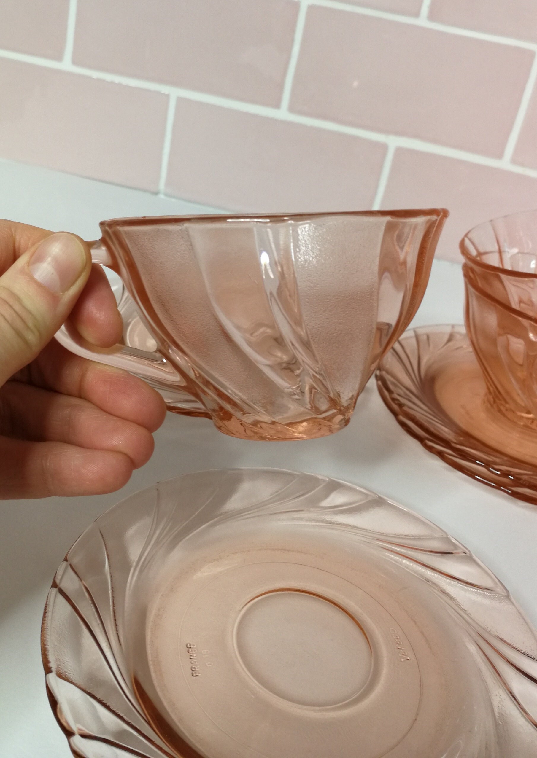ヴィンテージ フランス VERECO ピンク 渦巻き コーヒー ティー カップ 