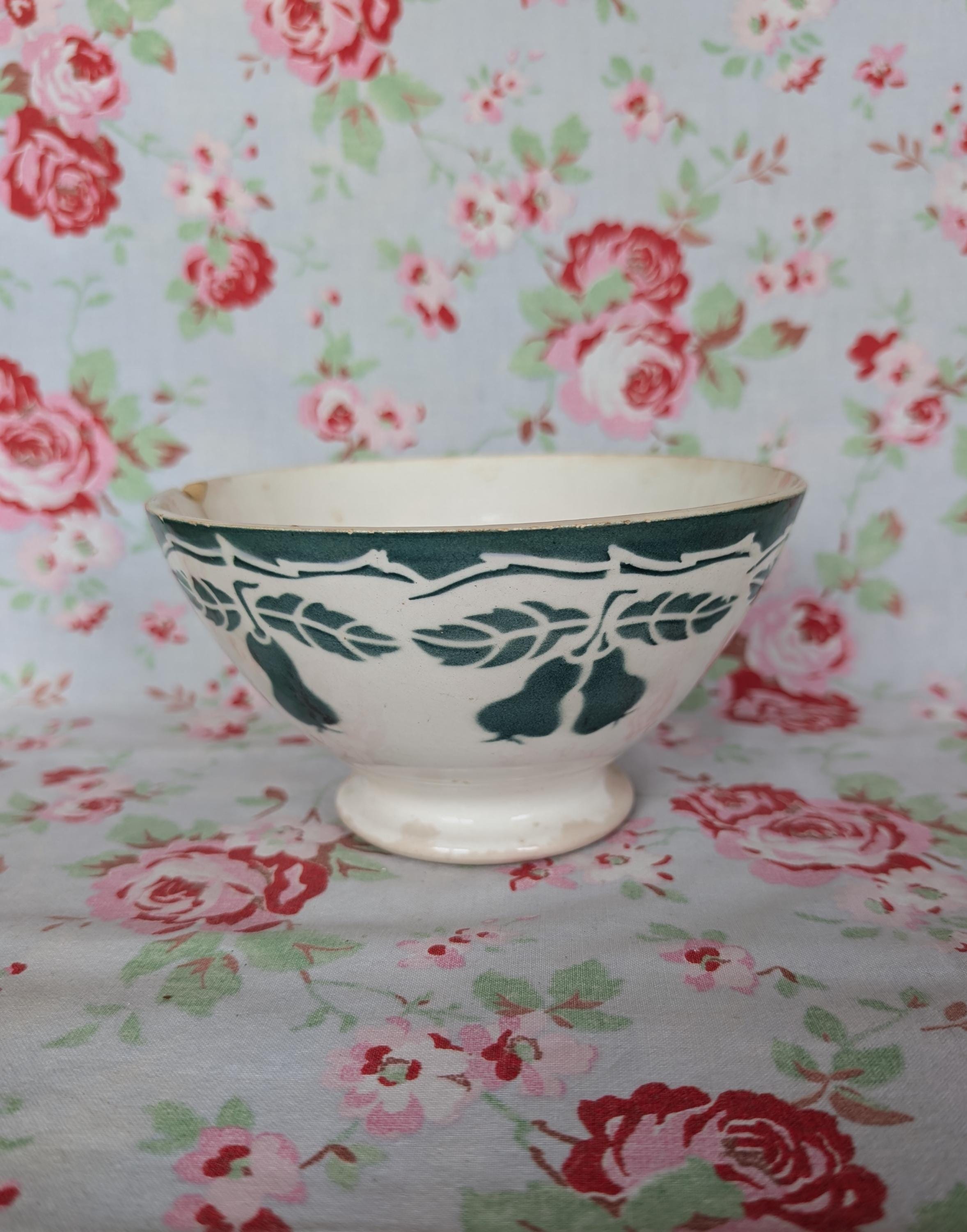 Antique French Green Pears Cafe Au Lait Bowl Latte Coffee Petit Dejeuner Kitchen Decor Kitchenalia Cereal Old Digoin Sarreguemines Vintage