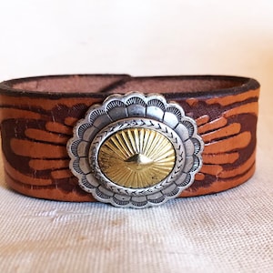 1 1/4&quot; Southwestern Vintage Brighton Concho Leather Cuff Bracelet
