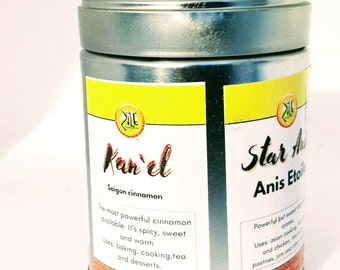 Spice box, kanel, star anis, Malaguet, Nutmeg