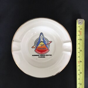 Vintage 1981 Space Shuttle Columbia Ashtray with Gilded edge, Young - Crippin