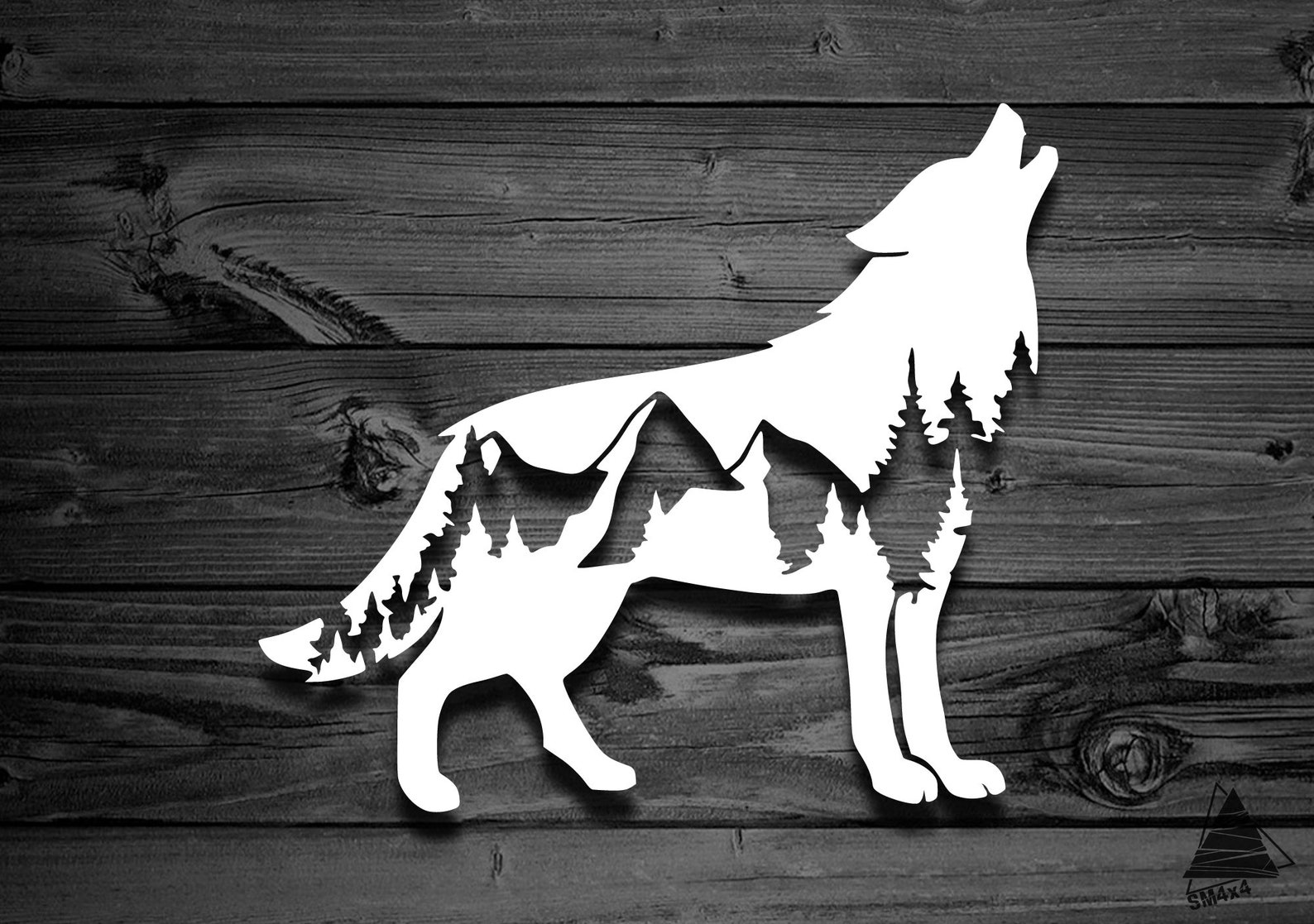 Вырезаем животных на доске