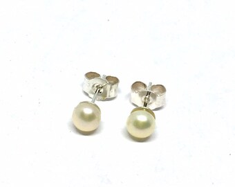 Dainty Pearl stud earrings, freshwater ivory pearl on sterling silver posts and butterflies, 4.5mm studs