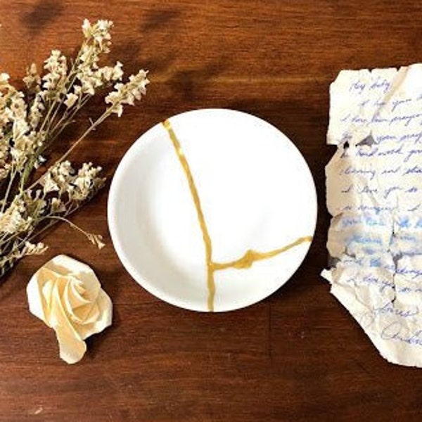 Zoe - Kintsugi Inspired Art -  Kintsugi Small Bowl - Jewelry Bowl - Minimalism - Kintsukuroi - Motivational Gift