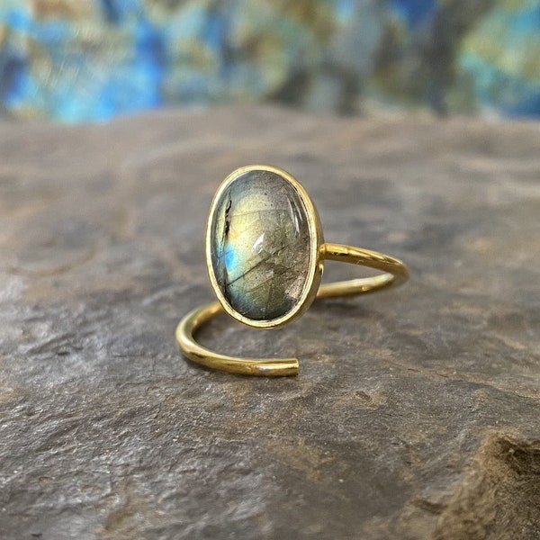 Bague en Labradorite Ovale en Or - Golden Labradorite Gemstone Ring for Woman - Ajustable Véritable Pierre - Good Quality Labradorite