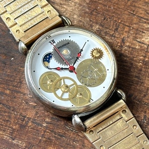 Vintage Madison Electro-Mechanical Men&#39;s Watch - Rare Crazy Design, Unique Collectible Timepiece, Retro Style Wristwatch Gift