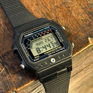 CASIO TS-1200 THERMOMETER デジタル腕時計 CASIO TS-1200 Thermometer WR 100M Vintage Digital Watch Made