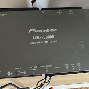 Pioneer AVM-P7000R Audio Visual Master Unit 27wx4 DVD Receiver Home Theater System Stereo Amp