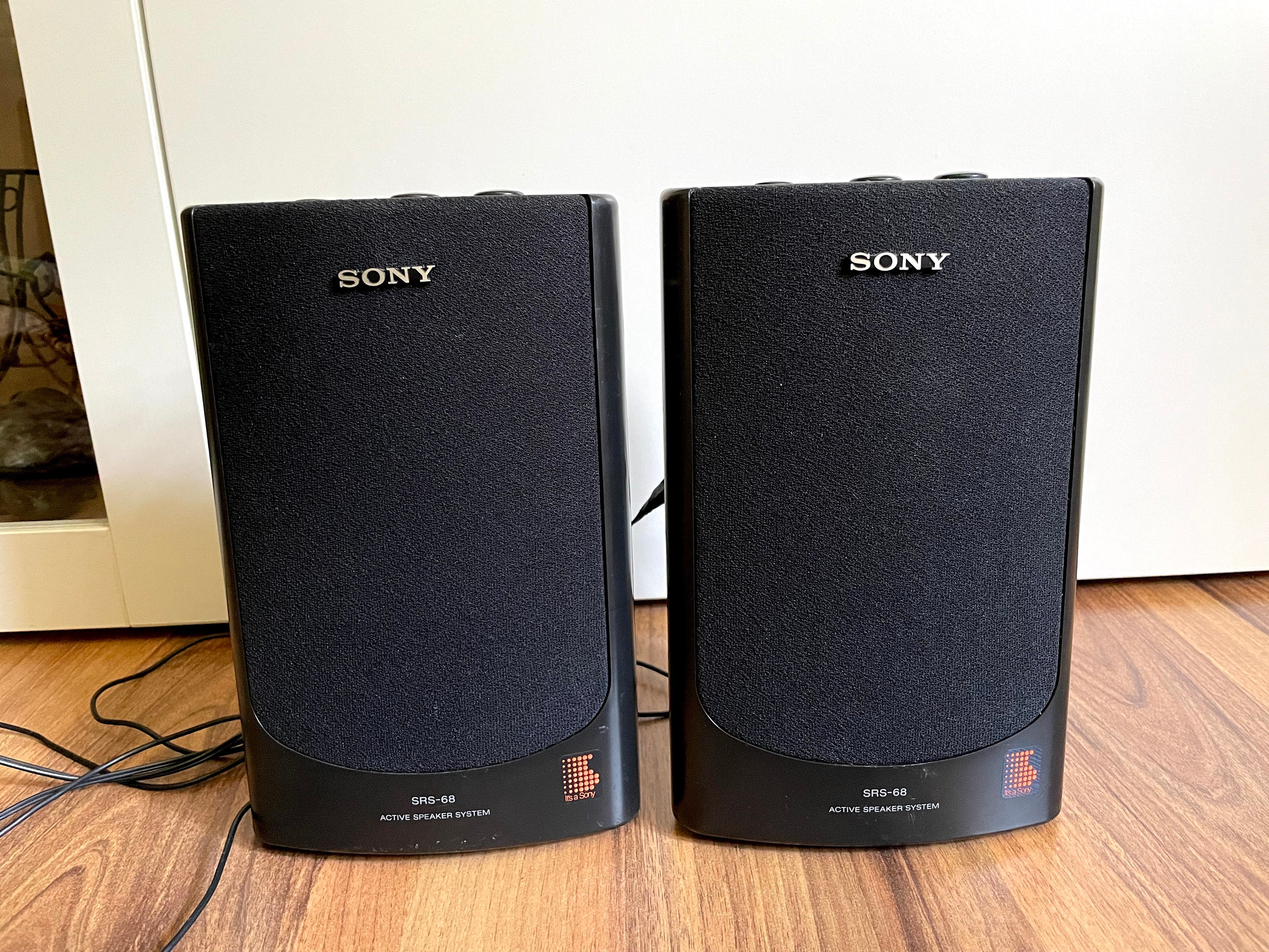 Vintage Sony Speakers www.nellspa.ro