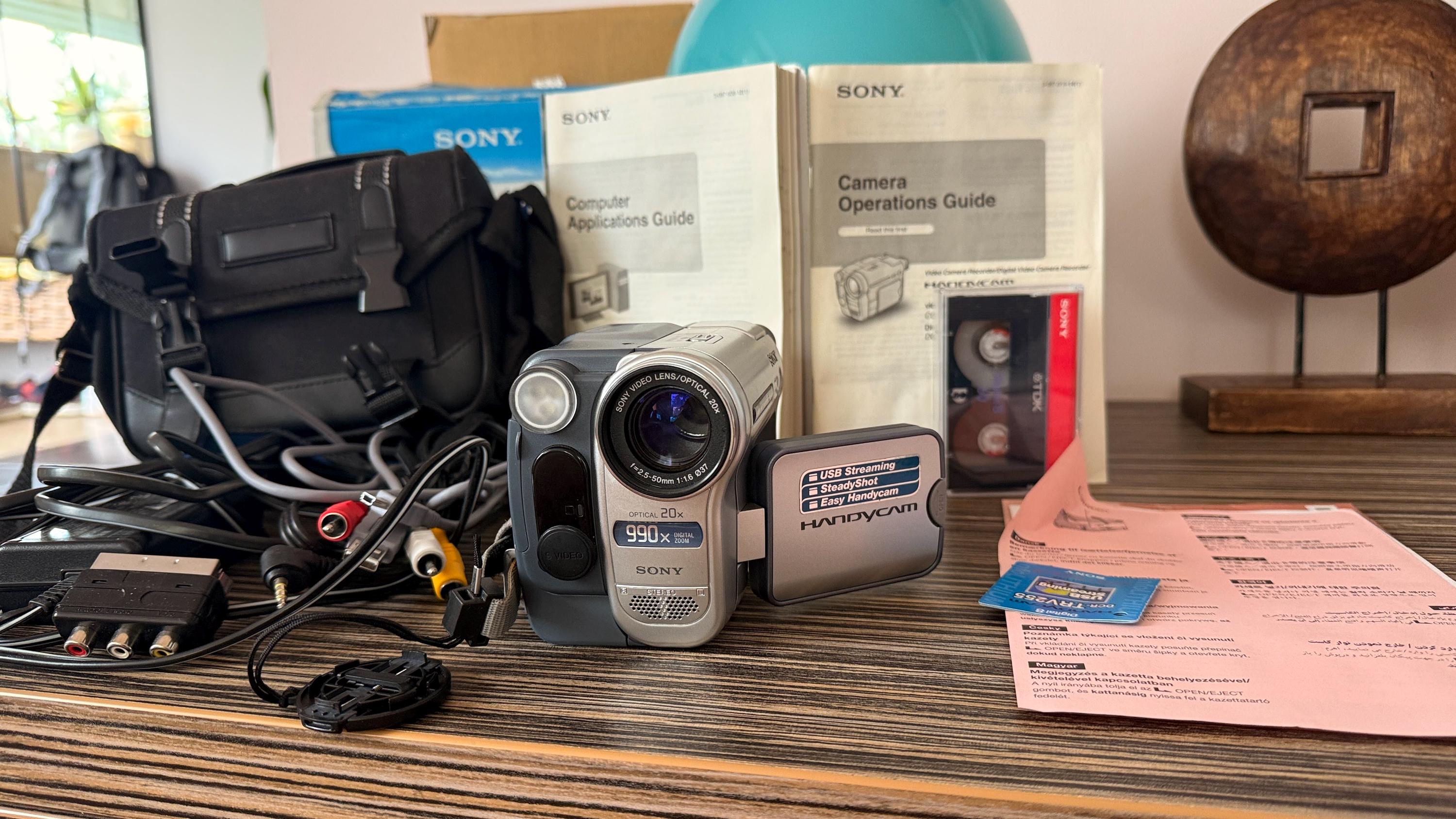 Sony DCR-TRV225 Digitale Videokamera Handycam 8 mm Camcorder