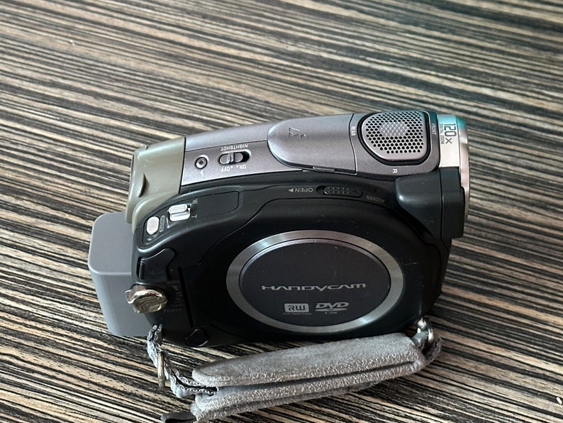 SONY DCRDVD403E 3.0 Mp Dvdrw Disc Digital Video Handycam Camcorder. 120x Zoom Etsy