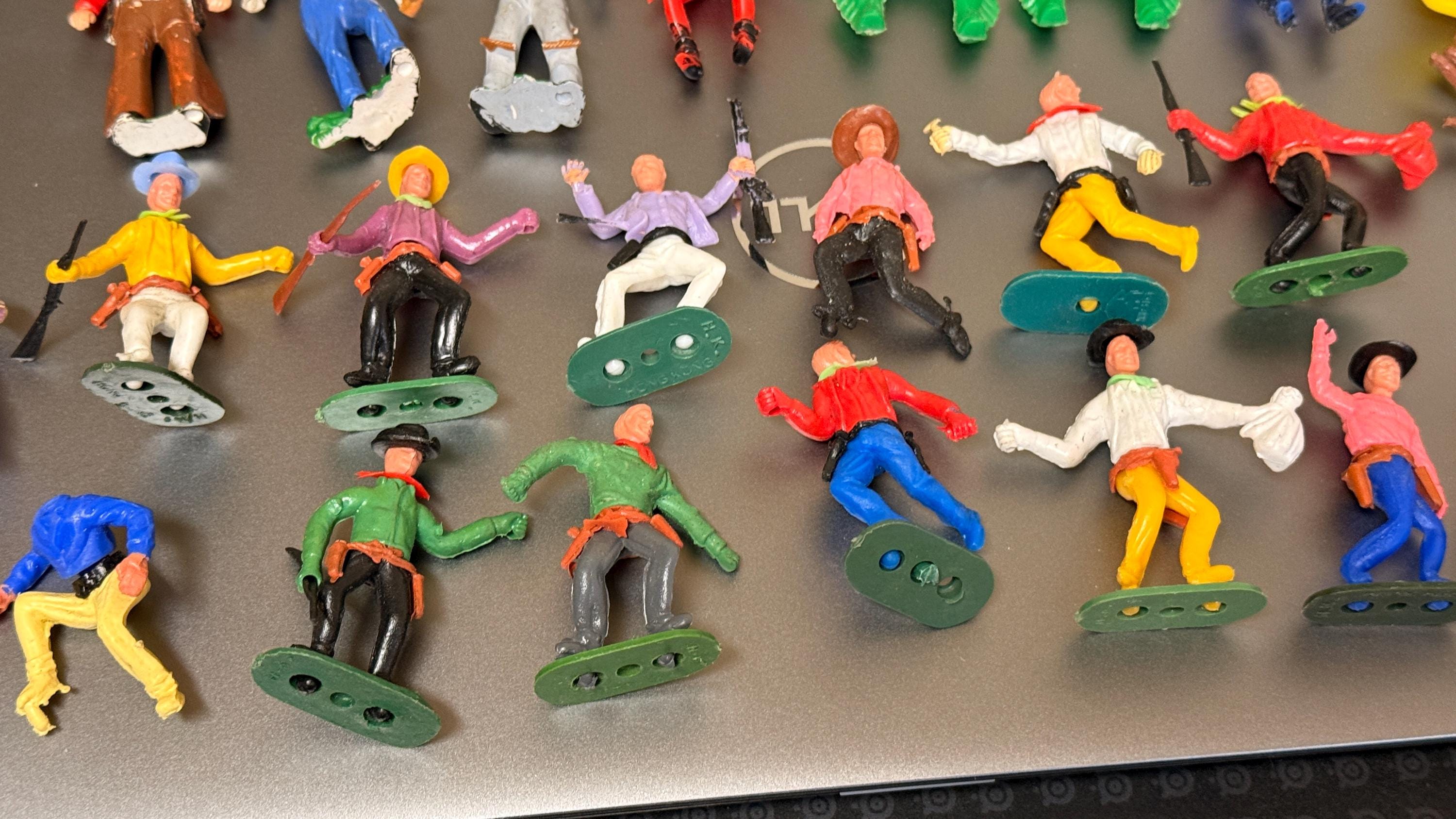Vintage Cowboys Indians Models - Rare Timpo Type Collectors Figures ...
