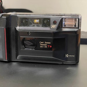 [良品] Kyocera TD Carl Zeiss Tessar F3.5 Near Mint] Kyocera TD Yashica T2 D Carl Zeiss Tessar T* 35mm