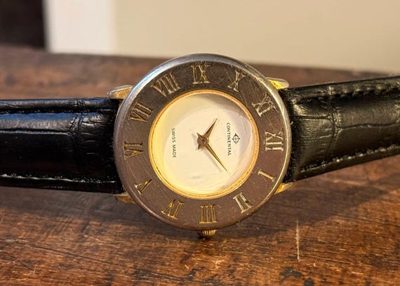 Vintage Continental Swiss Made Quartz Woman display picture 3