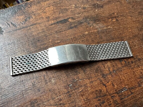 Rare Stainless Steel Swiss Made Mesh 17mm 1960s Vintage Watch