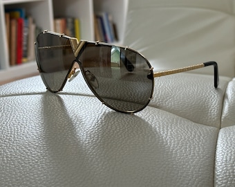 Women's Louis Vuitton LV Wayfarer Sunglasses