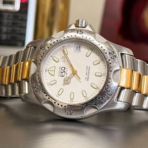 Vintage ESQ Esquire Men’s Diver Watch Quartz Steel Swill Classic Waterproof Timepiece 38mm