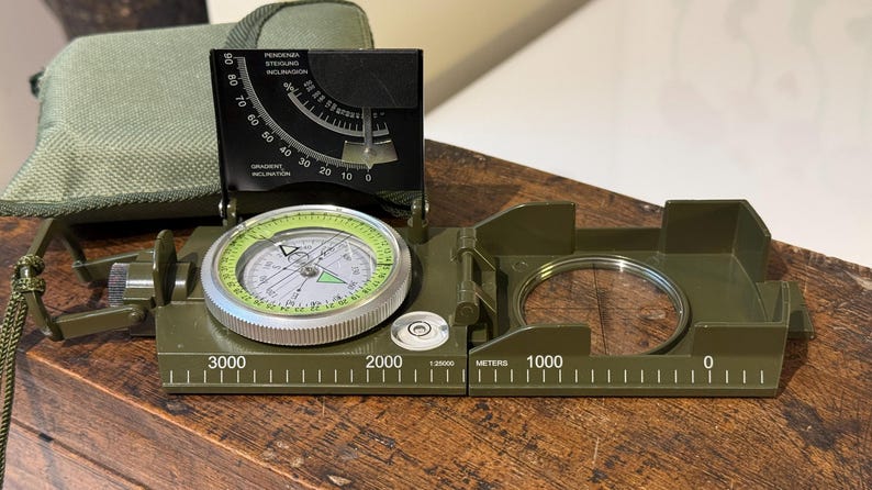 Protective Compass Italian Army Military Compass Busola Green Full Metal, Vintage ...