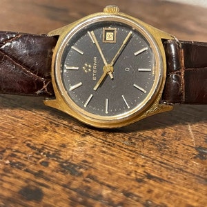 Gold Plated Eterna Lady Watch Quartz Movement Elegant Vintage Women's Timepiece
