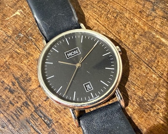 Minimalist quartz men’s watch 38mm, Swiss made day date, black dial, leather strap, modern casual timepiece, vintage style accessories