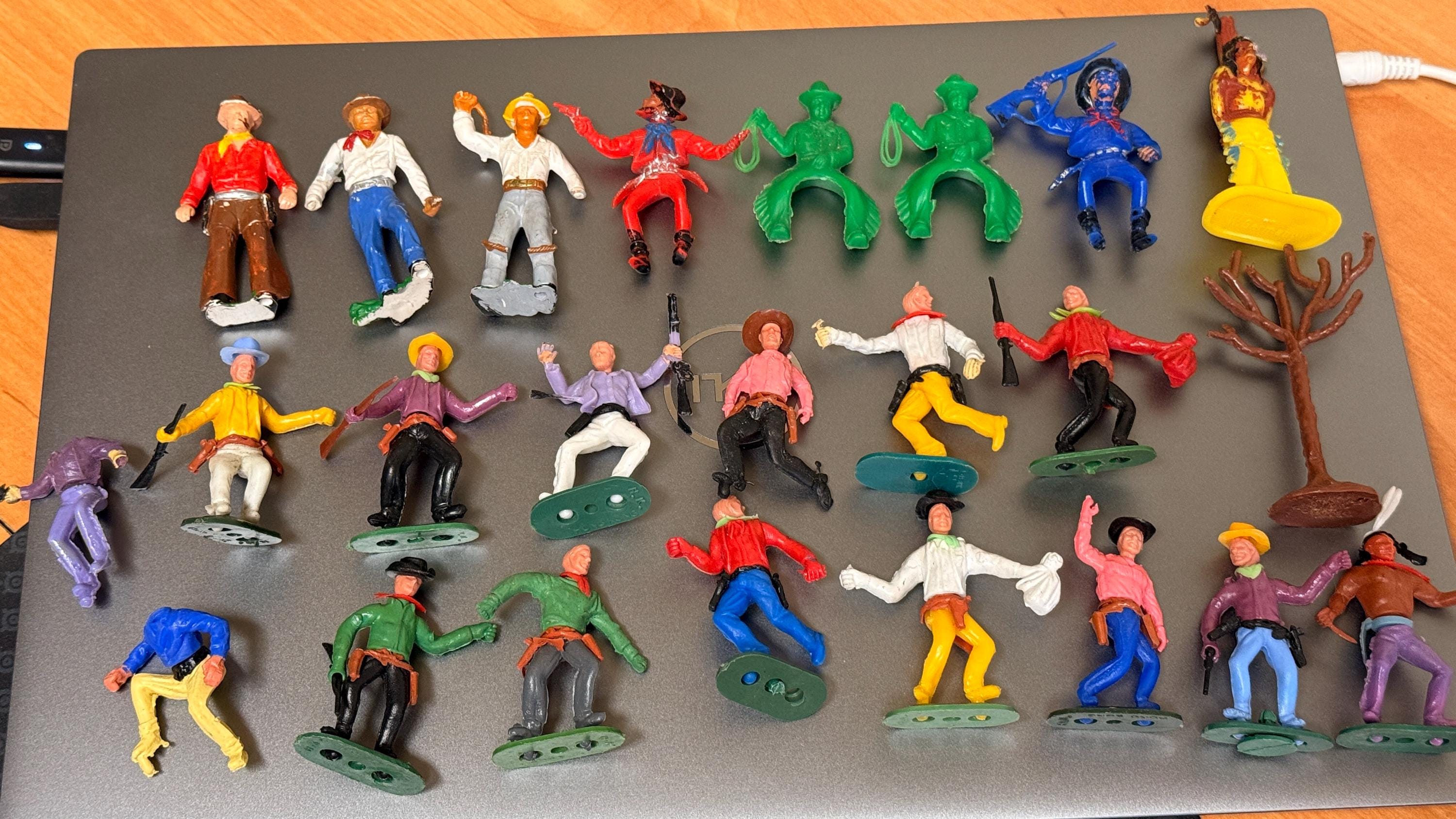Vintage Cowboys Indians Models - Rare Timpo Type Collectors Figures ...