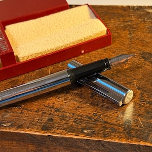 Vintage Waterman Fountain Pen - Black Steel Body with Medium Nib, Classic Writing Collectible