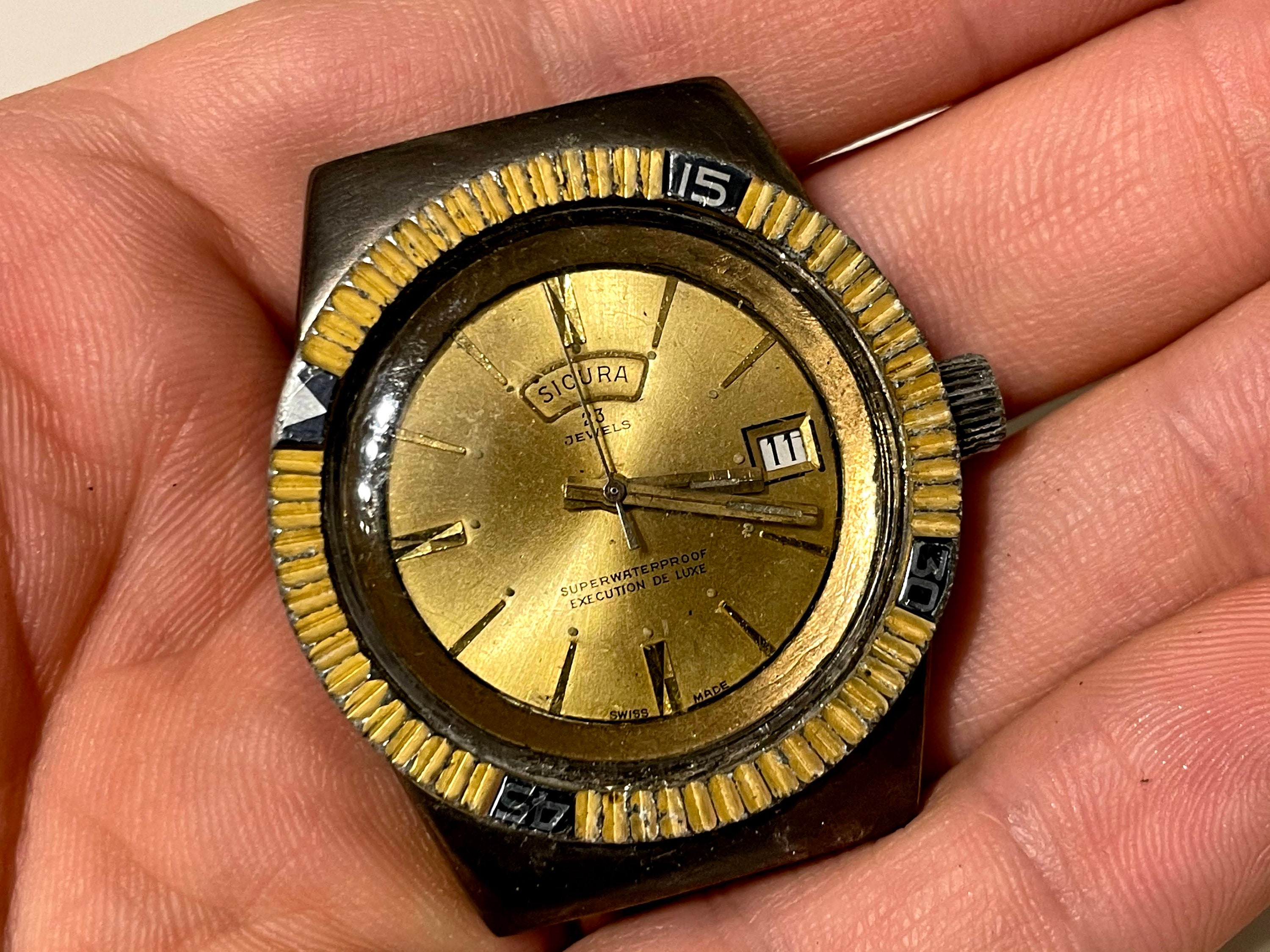 sicura watch