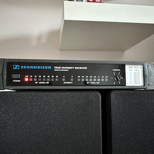 【AZDEN/DUAL UHF RECEIVER/325UPR/55BT】 AZDEN 325 System Dual Channel UHF Wireless Audio System - Etsy