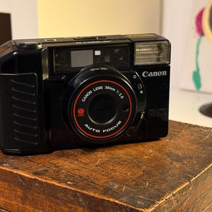 Canon Autoboy 2 QD AF35M II 35mm Film Camera Vintage Point & Shoot