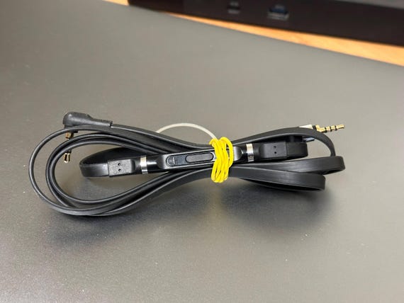 Sennheiser Headphones with Mic & Remote – Sound for Music and Calls