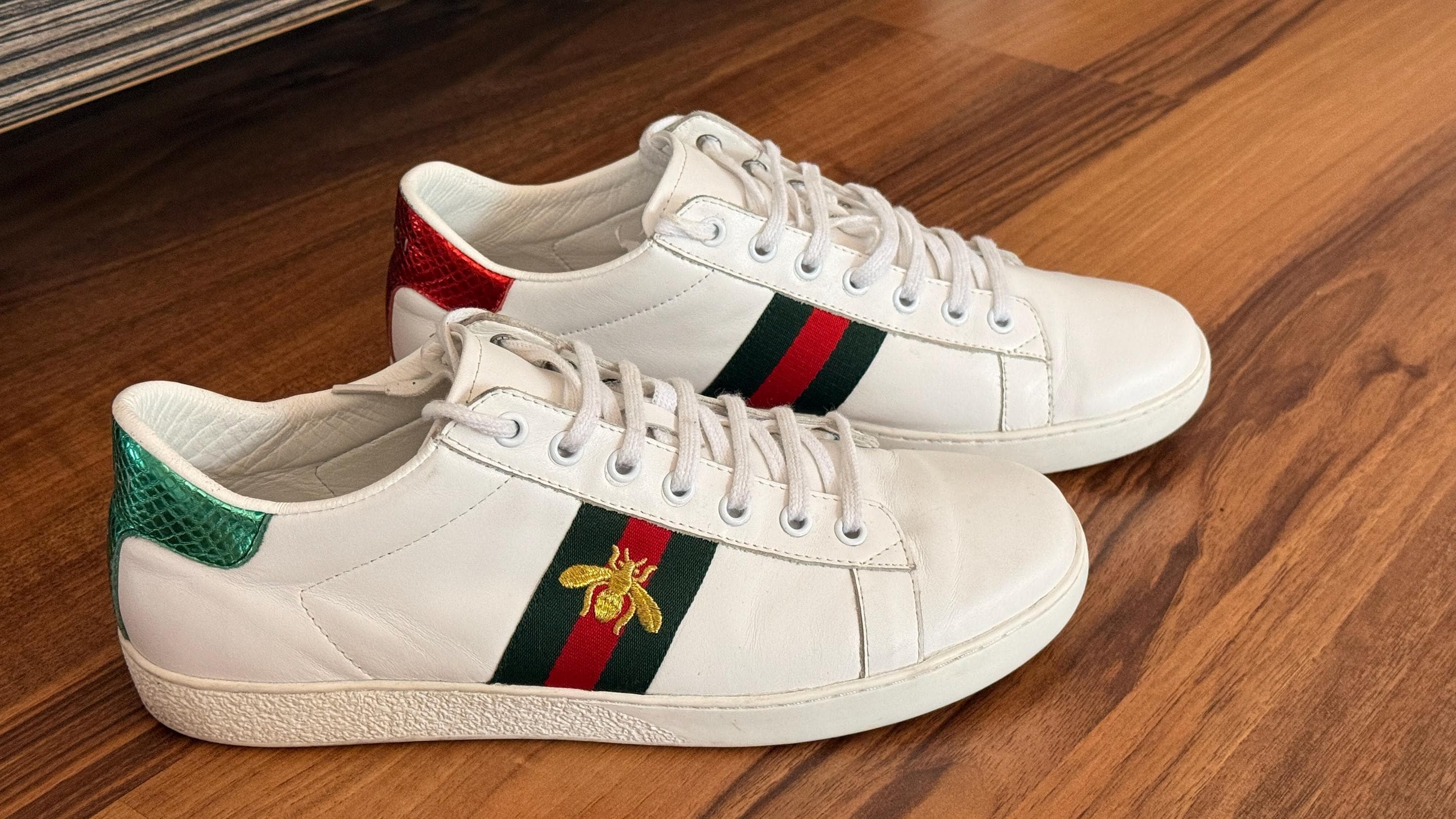 Givenchy Camo Sneakers Louis Vuitton LV X Supreme Black Incredibly