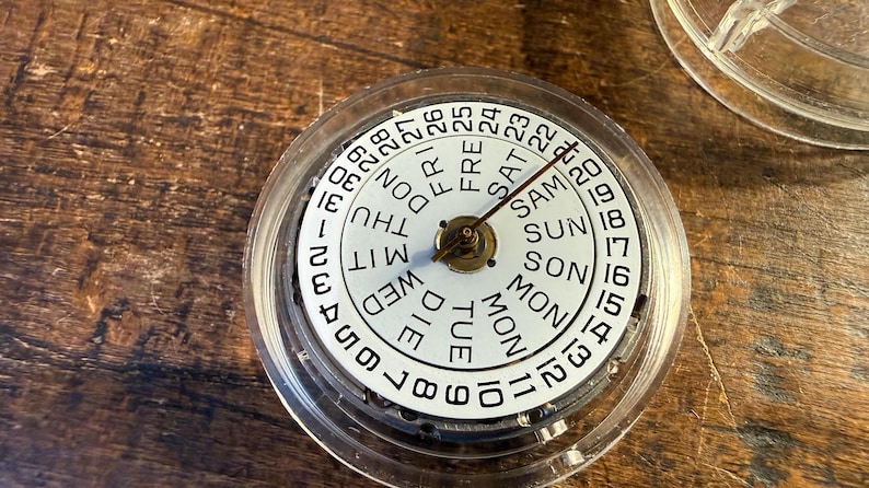 Movimiento de cuarzo Esa ETA 9362, piezas para relojes mecánicos, estilo vintage, movimiento de repuesto, reparación de relojes, envío gratuito. imagen 1