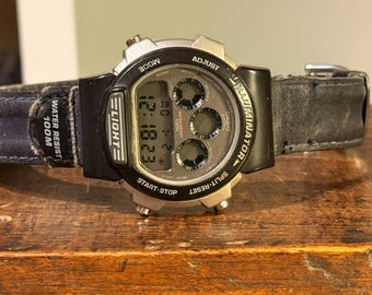 Casio Vintage W728 H Mod 1534 Illuminator Men's Quartz Watch, Retro Digital Sport Watch, Durable Leather Band, Collectible Timepiece