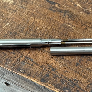 Vintage Mint Mitsubishi Classic Jaguar Etsing Duo-pen en vulpotlood wit 0,5 mm