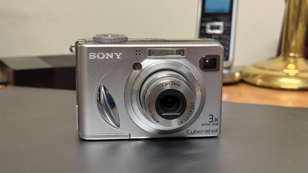 Sony DSC-W5 5.1 MP Digital Pocket Camera Japan | Compact Point