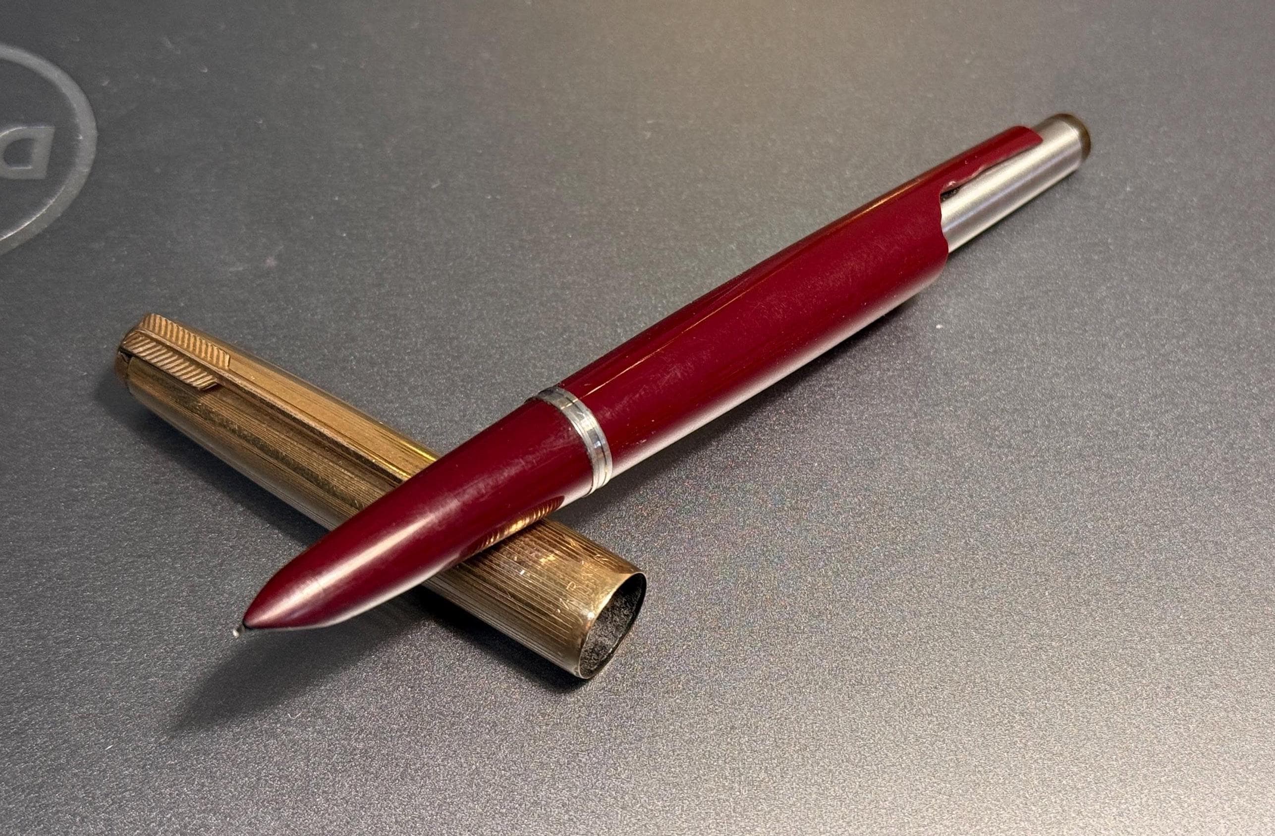 に*ん様 PARKER51 12K ビンテージ万年筆 Parker Pre-Owned Parker 51 Fountain Pen 12k XF from JAPAN