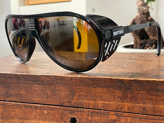 Mustang Super Raid Vintage Glacier Sunglasses - Etsy