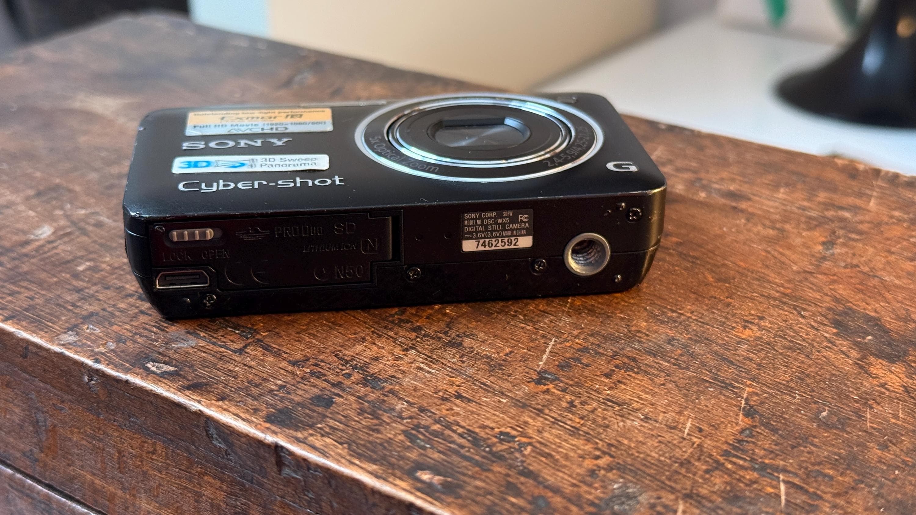 Sony Cyber-shot DSC-WX5, 12.2 MP, 5x Optical Zoom Compact Camera