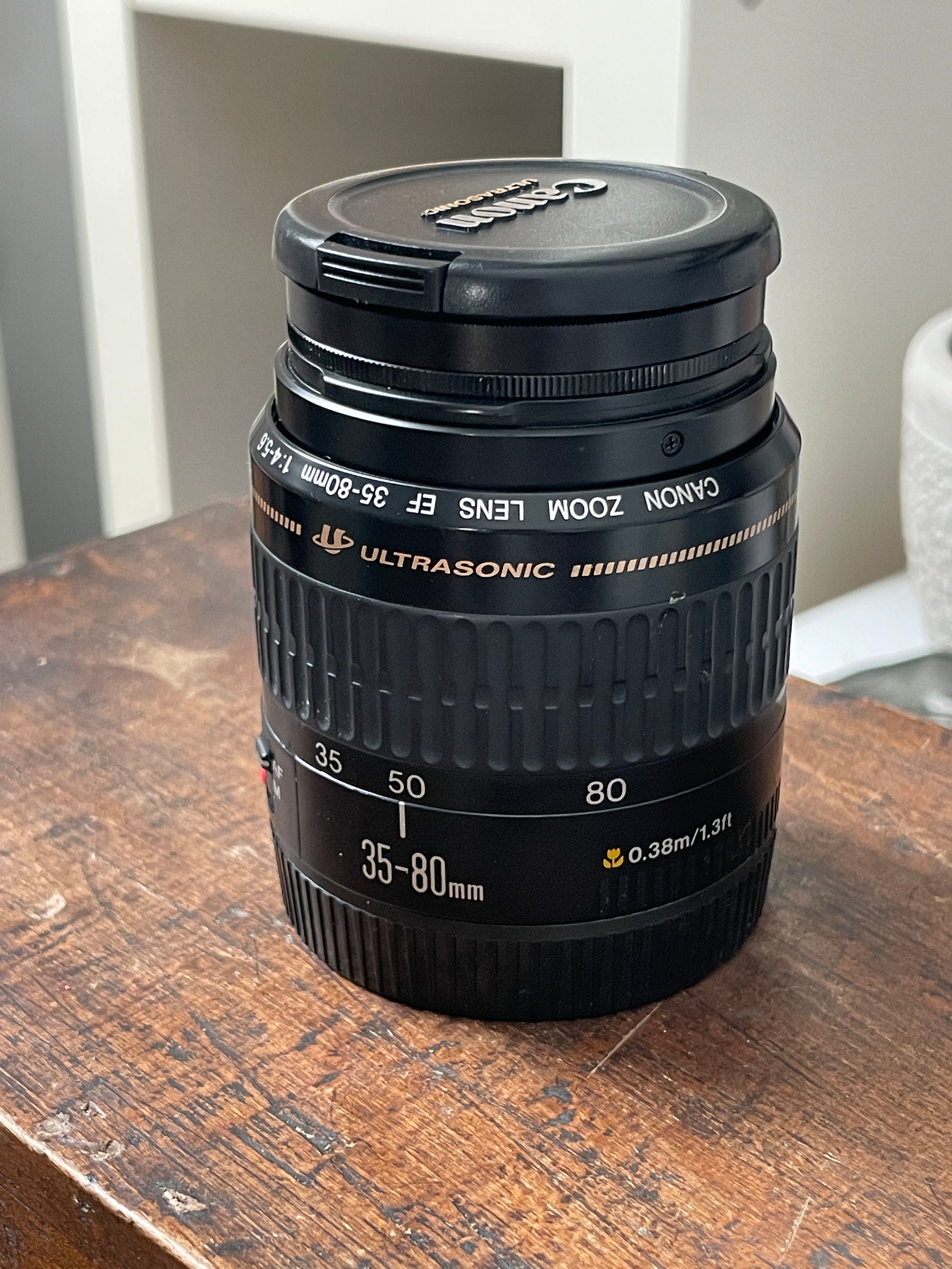 CANON ZOOM LENS EF 35-80mm 1:4-5.6 USM