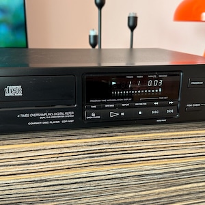 SONY CDP-M27 CD Player 4X oversampling, hi-fi, dual d/a converter system