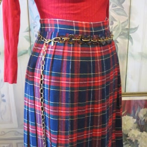 1960&#39;s Tartan Kilt, Wool And Acrylic Kilt Skirt With Original Kilt Pin/26 Inch Waist /Mint Condition/USA Made FREE Chain Belt !